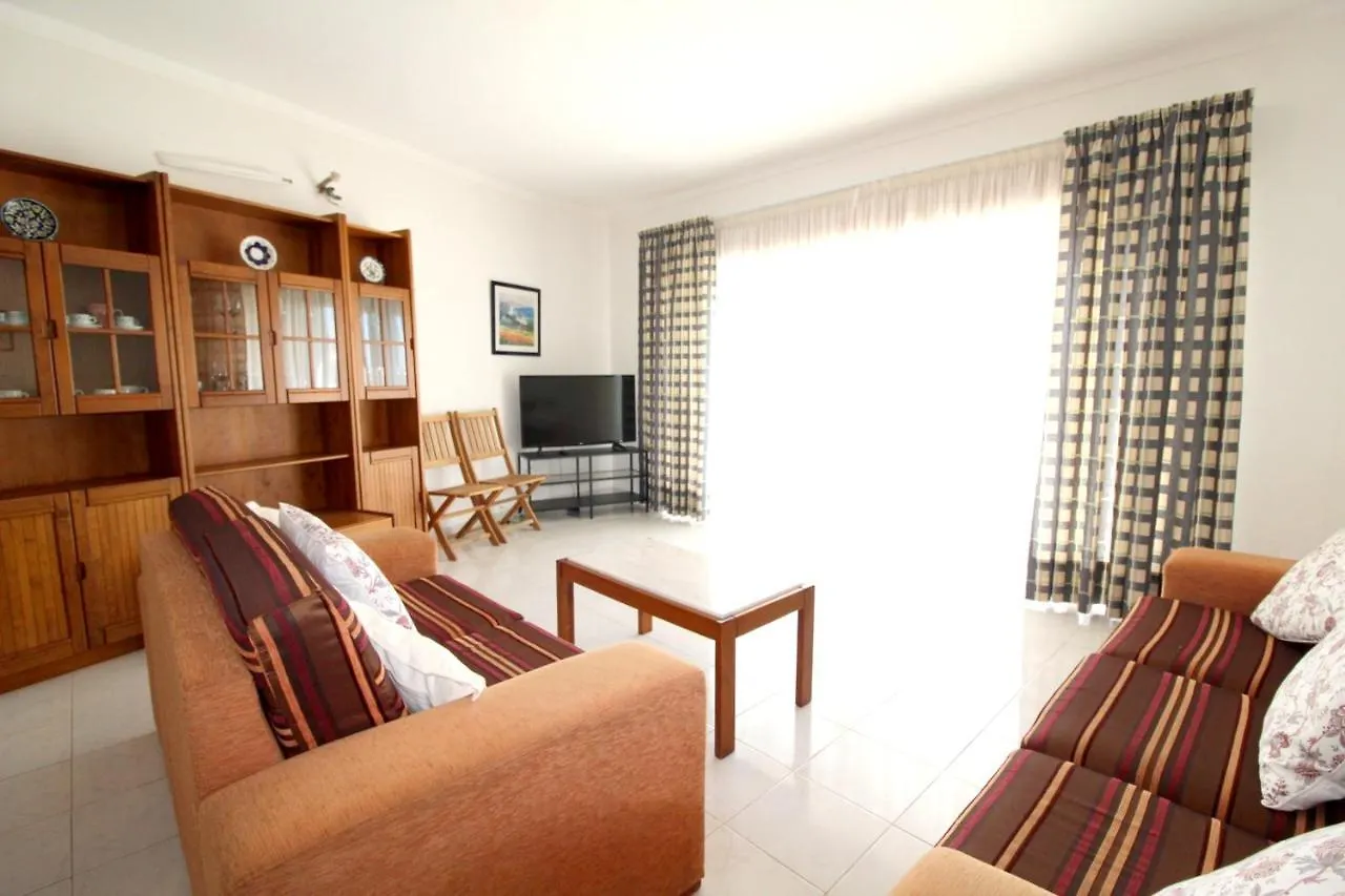 Spacious And Modern Apartment In Portimao 100 M² Amazing View Portugal