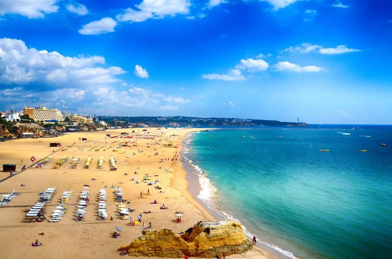 Spacious And Modern Apartment In Portimao 100 M² Amazing View