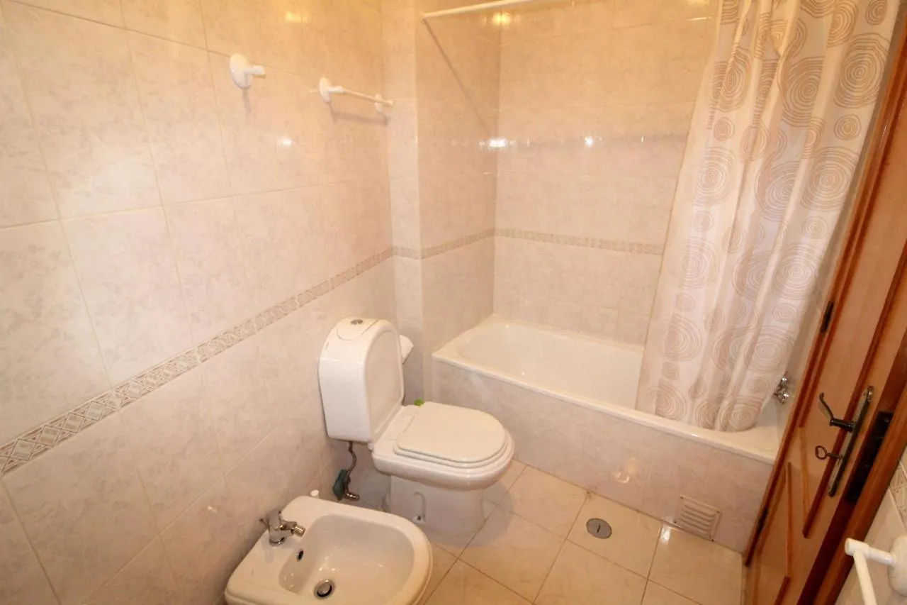 Spacious And Modern Apartment In Portimao 100 M² Amazing View Portugal